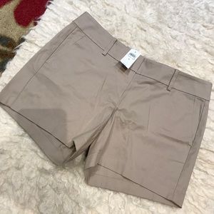 Ann Taylor Shorts Sz 6 NWT
